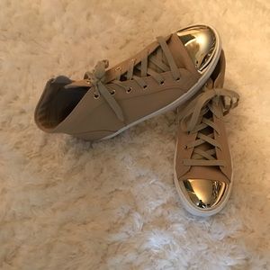 Steve Madden Pale Pink Sneakers